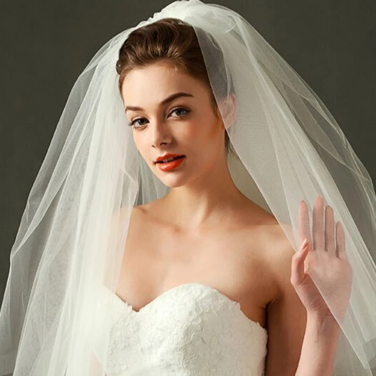 Short Double-Layer Wedding Veils Bridal Hair Comb Shape Fluffy Lace