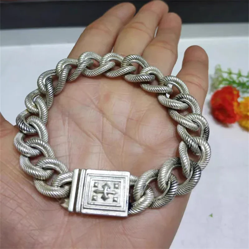 Mai Chuang/ Tibetan Silver Bracelet Fashionable Personalized Pendant Jewelry Exquisite Workmanship Men and Women Couples Gift