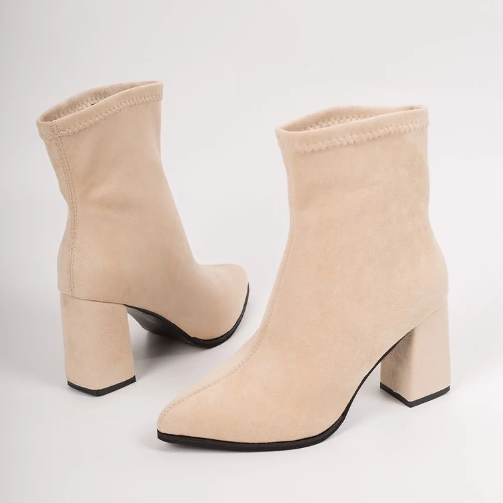 2026 Winter Damenstiefel Spitze Stretch-Sockenstiefel Modische Einfarbige Damenschuhe Hochhackige Kurze Stiefel Moderne Damenschuhe – Detail 26