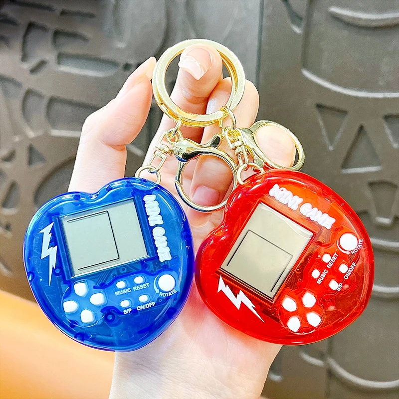 Mini Heart Shape Classic Video Game Machine Keychain Alloy Games Keyrings Souvenir Kids Handbag Key Chains Accessories Gifts