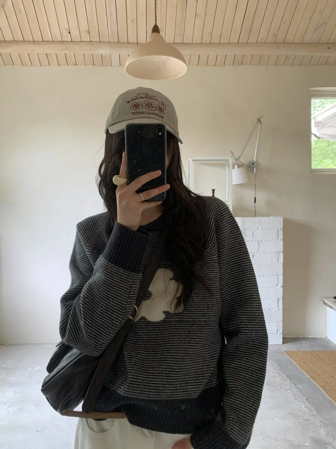 가을 겨울 루즈핏 여성 니트 스웨터 스트라이프 터틀넥 아우터웨어 롱 스웨터 칼라 따뜻한 보온 패션 출퇴근용