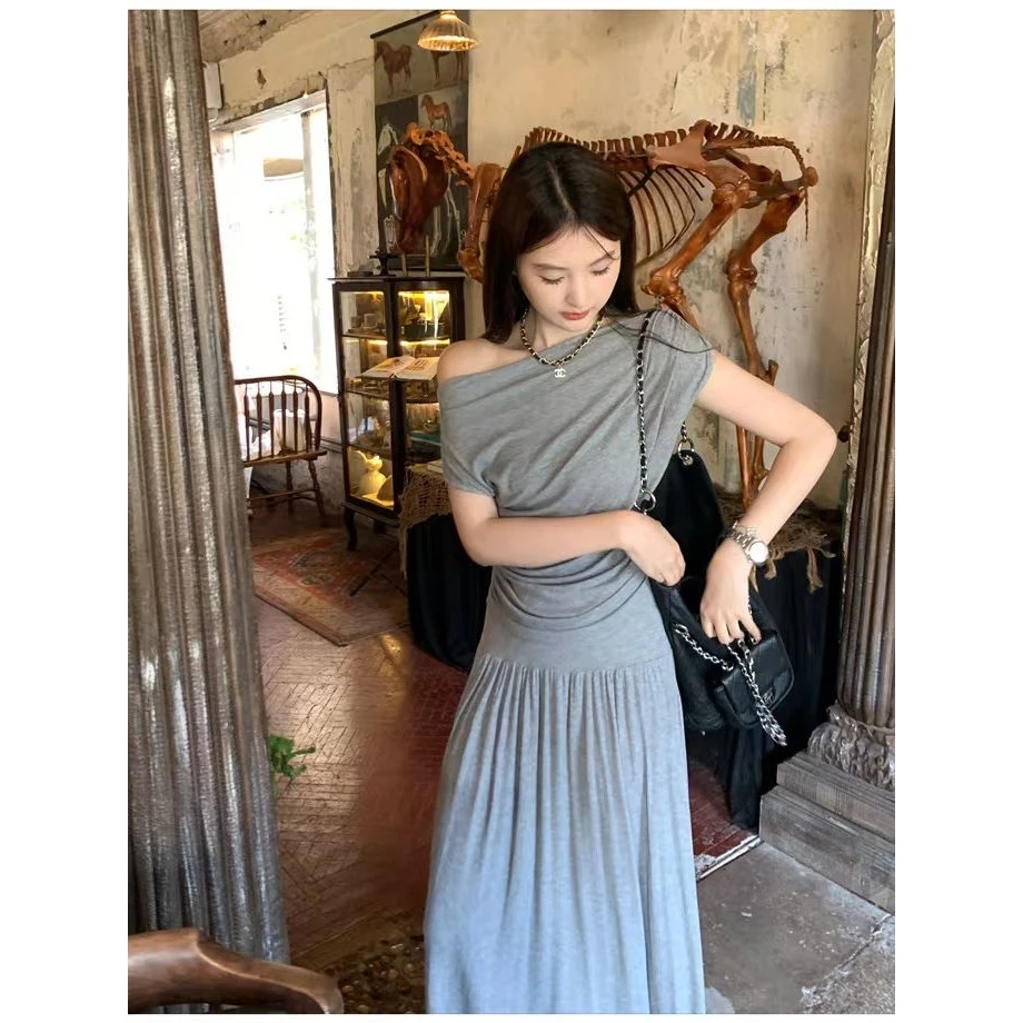 

Faionable Two-Piece Set Women's Svel Pleated Top f-Length Skirt Sexy Summer New Arrival Ele Trendy Ensemble