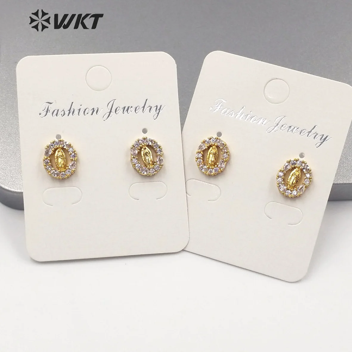 

WT-ME101 Latest New Tiny Cubic Zircon Hollow Design 18K Gold Religious Charms Earring For Women Simple Dressing Accessories