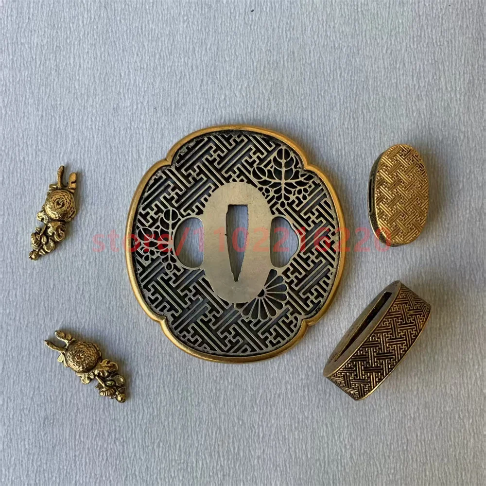 High Quality Copper Brass Glod Plated Silver Tsuba Handguard Fuchi Kashira Menuki For Real Japan Samurai Katana Sword Fittings