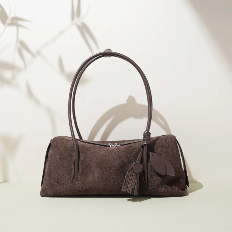 Luxury Hot Sale Chic Tassel Design Women Armpit Shoulder Bag Caramel Coffee Color High-end Suede Cow Leather Women Handbag