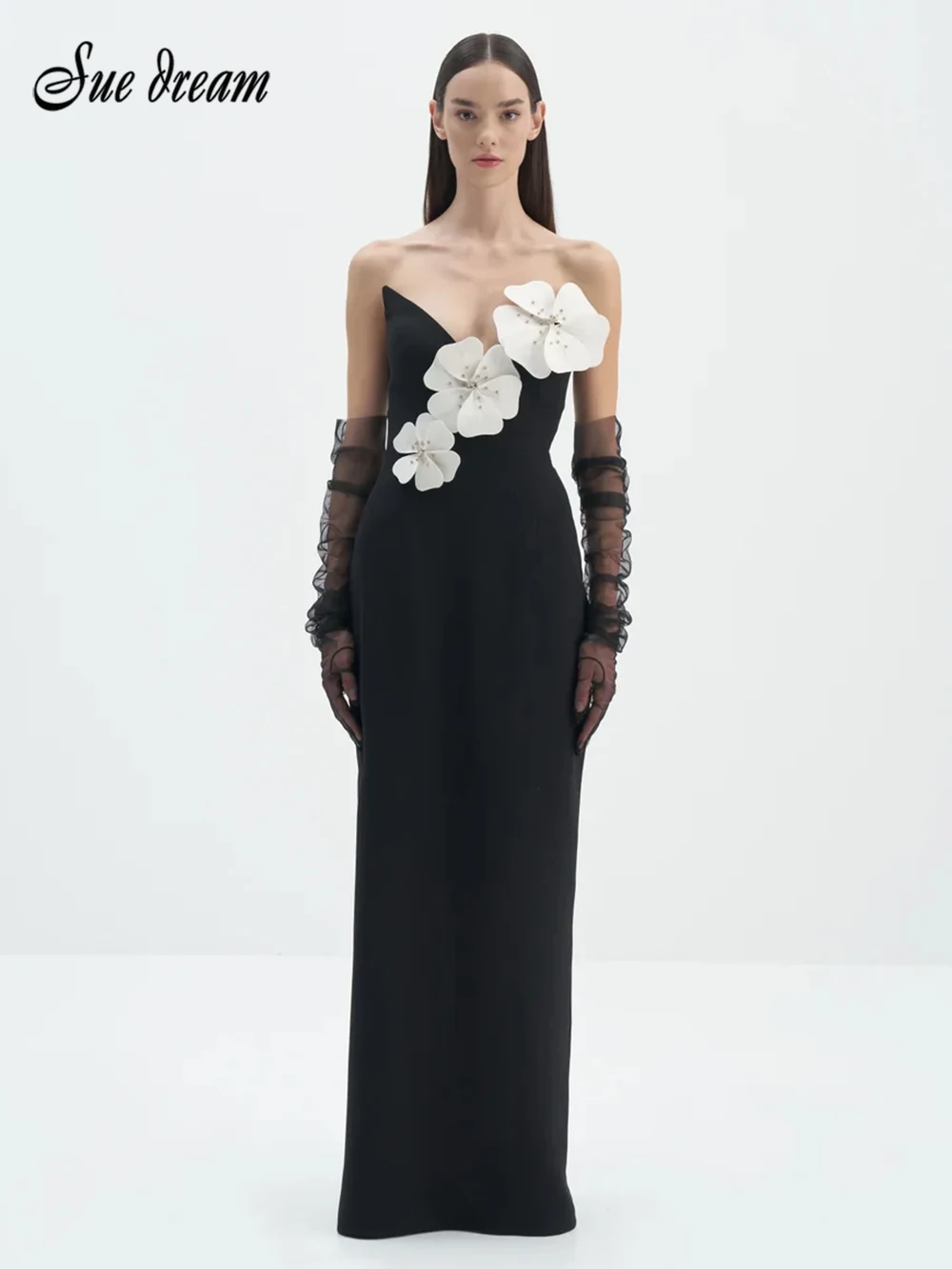 

2024 Summer New Women Chic Beautiful Flower Design Diamond Strapless Sleeveless Black Bandage Party Gowns Fashion Long Dress