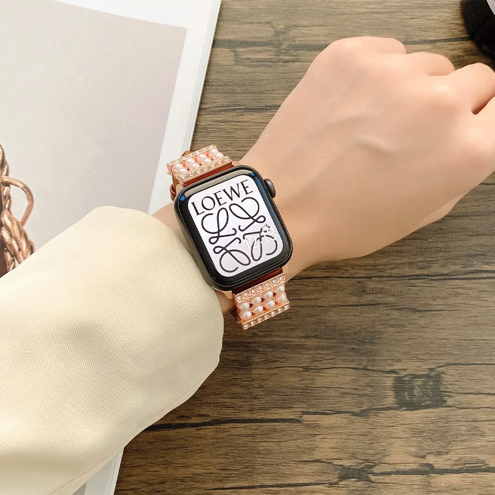 Leather Strap with Diamonds and Pearls for Apple Watch Band 49mm 45mm 41mm 44mm40mm 42mm Women Bracelet for iWatch Ultra 87654SE