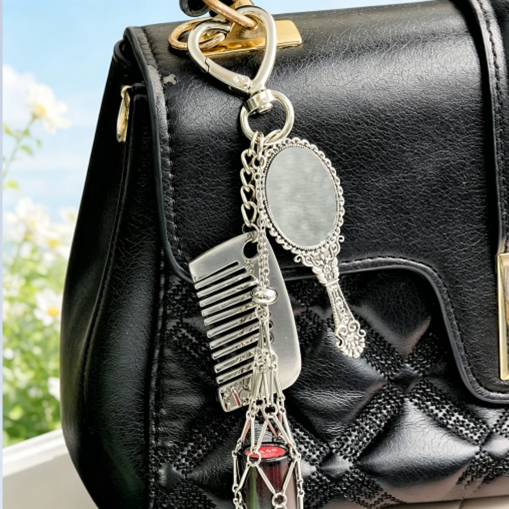 Vintage Metal Mesh Lipstick Bag Keychain Portable Net Pocket Pendant with Mirror Mini Comb Key Ring Multi-functional Gift Woman view 3