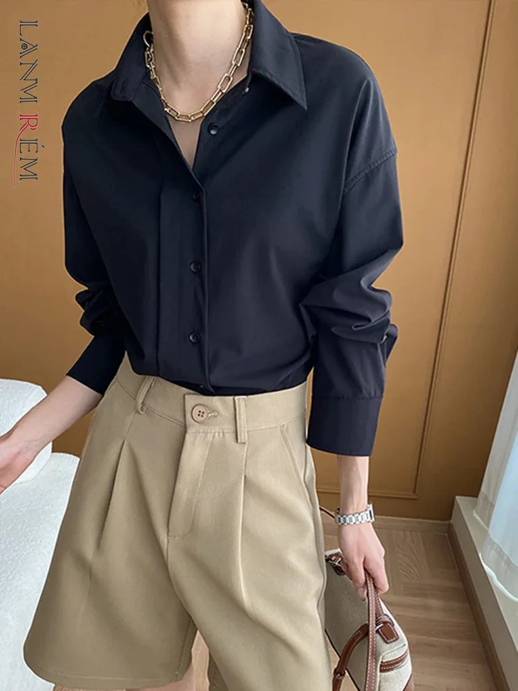 

[LANMREM] Office Lady Shirt Women Lapel Single Breasted Long Sleeve Minimalism Female Blouses 2024 Autumn New Tops 26C131