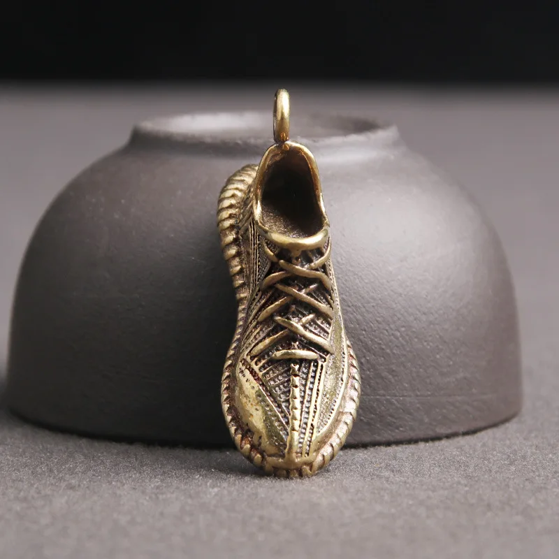 1Pcs Vintage Brass Weave Sneaker Shoe Craft DIY Pendant Ornament Miniature Fitting Keychain Ring Pendant Jewerly Accessories