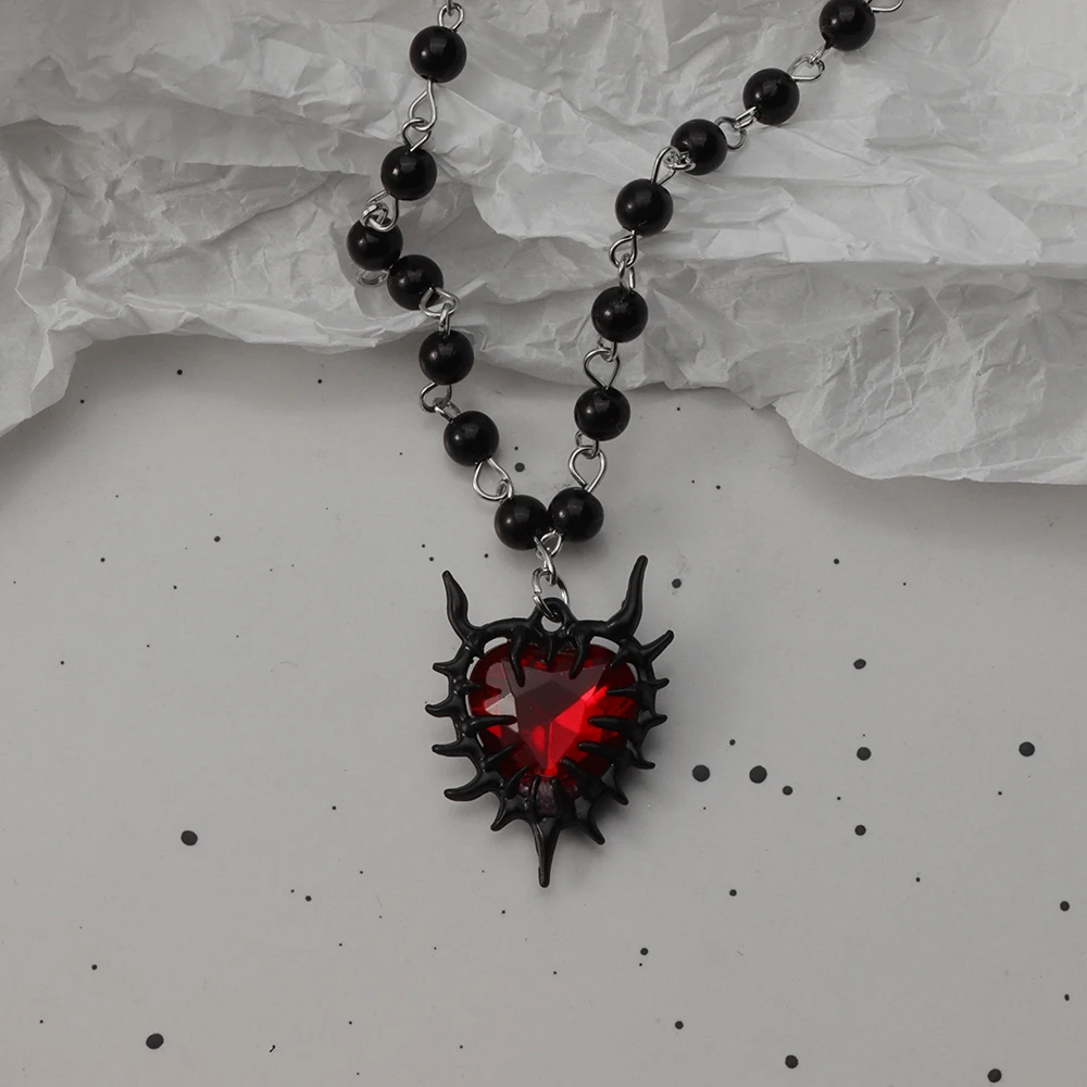 Gotische Vleermuis Kruis Donkere Hanger Ketting Set, Y2K Gepersonaliseerde Doorn Liefde Zwarte Kraal Gestapelde Ketting Set, Geschikt als Halloween G