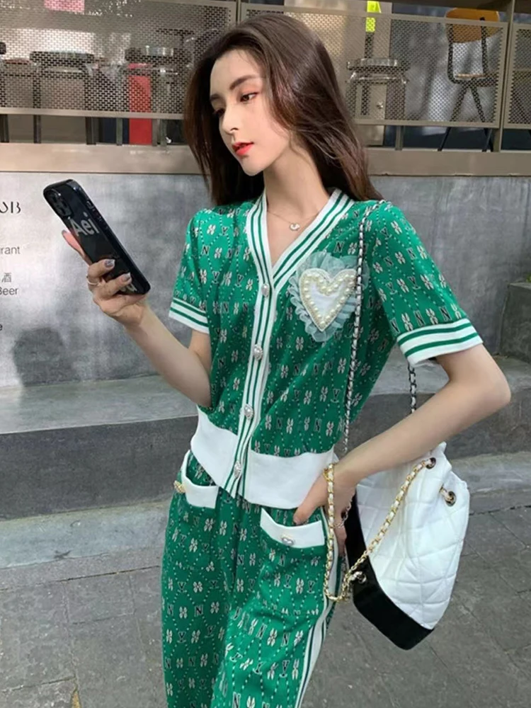 Short Sleeved Green Pants Two Piece Set Women 2023  Summer Korean V Neck Cardigan Tops Wide Leg Trousers Suit Casual Short Sets