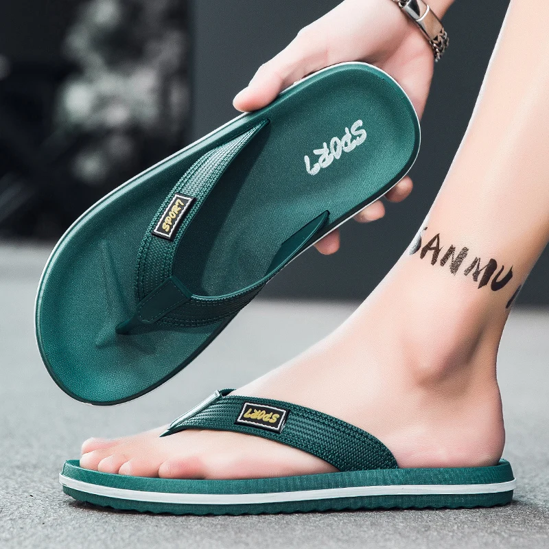 Classics Couple's Flip Flops Summer Hot Men's Slippers Waterproof Bathroom Shoes for Men Home Sandals Male Comfortable Slides