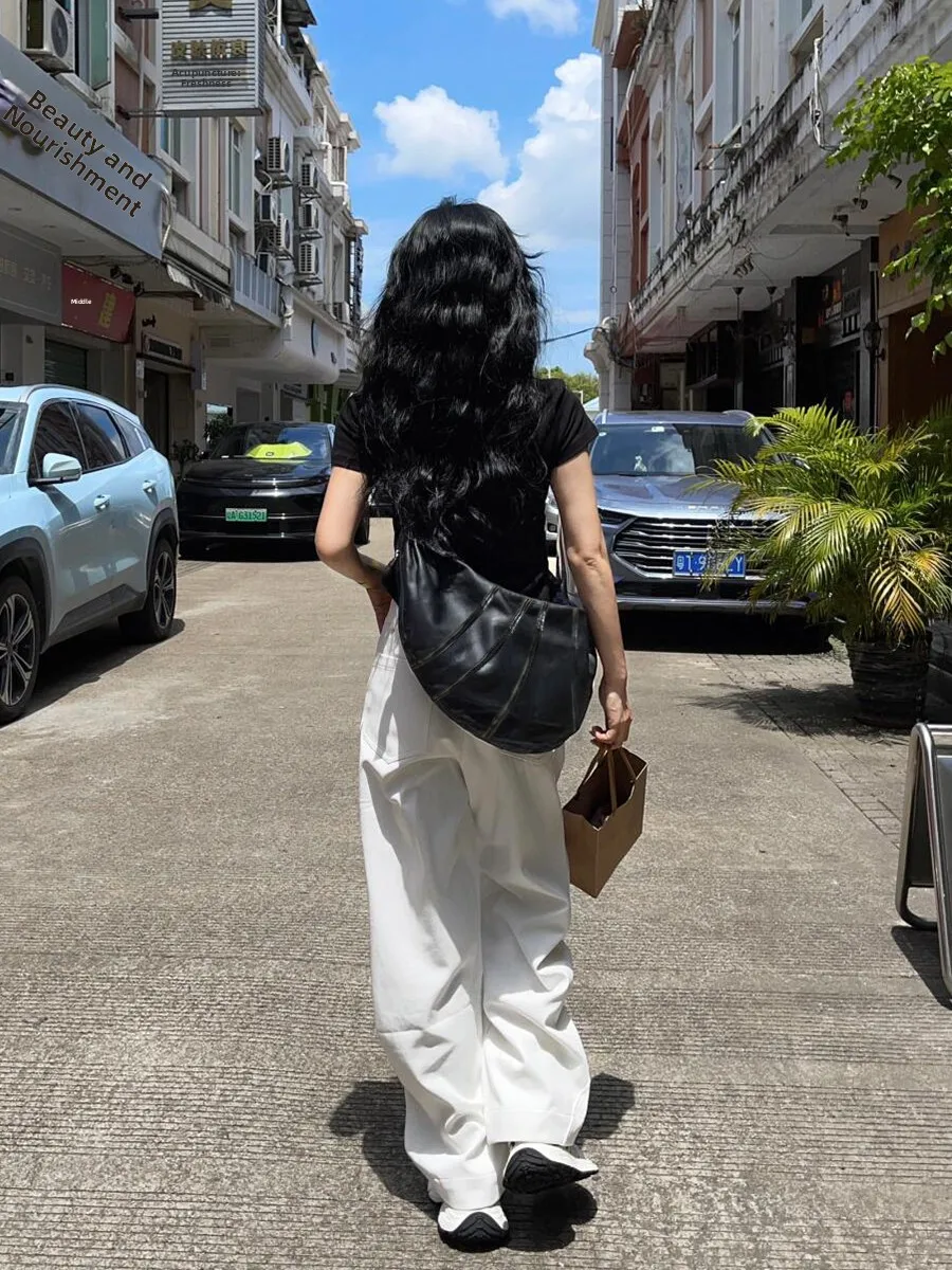 

Bla Large Capaci Commuter Horn Handbag Women's 2026 New Design Sensation Small Wide Belt Crossbody Dumpling Bag Women