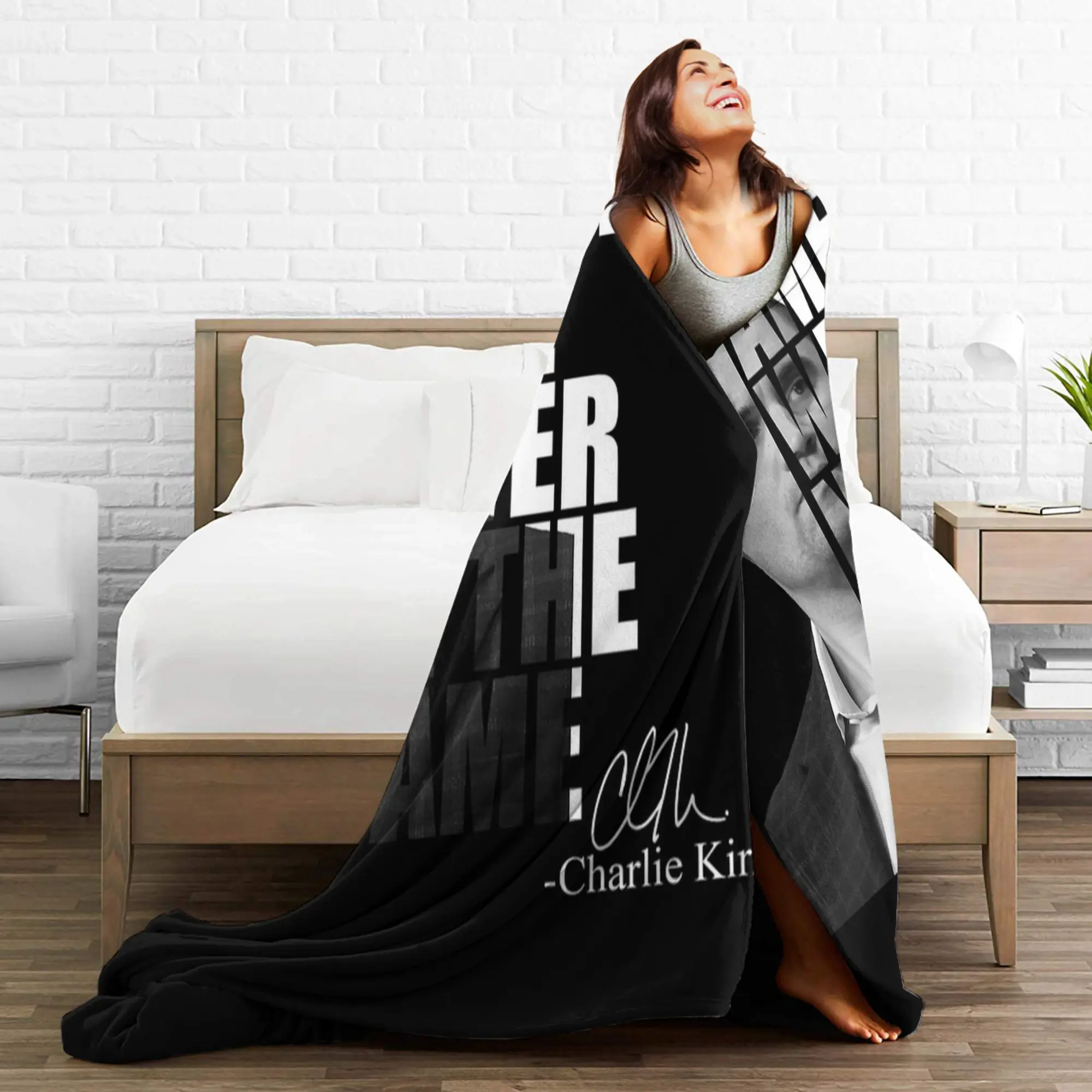 أمريكا لن تكون نفسها تشارلي كيرك التوقيع البطانيات الدافئة الكبار أفخم رمي بطانية الأريكة كرسي الفانيلا المفرش #5