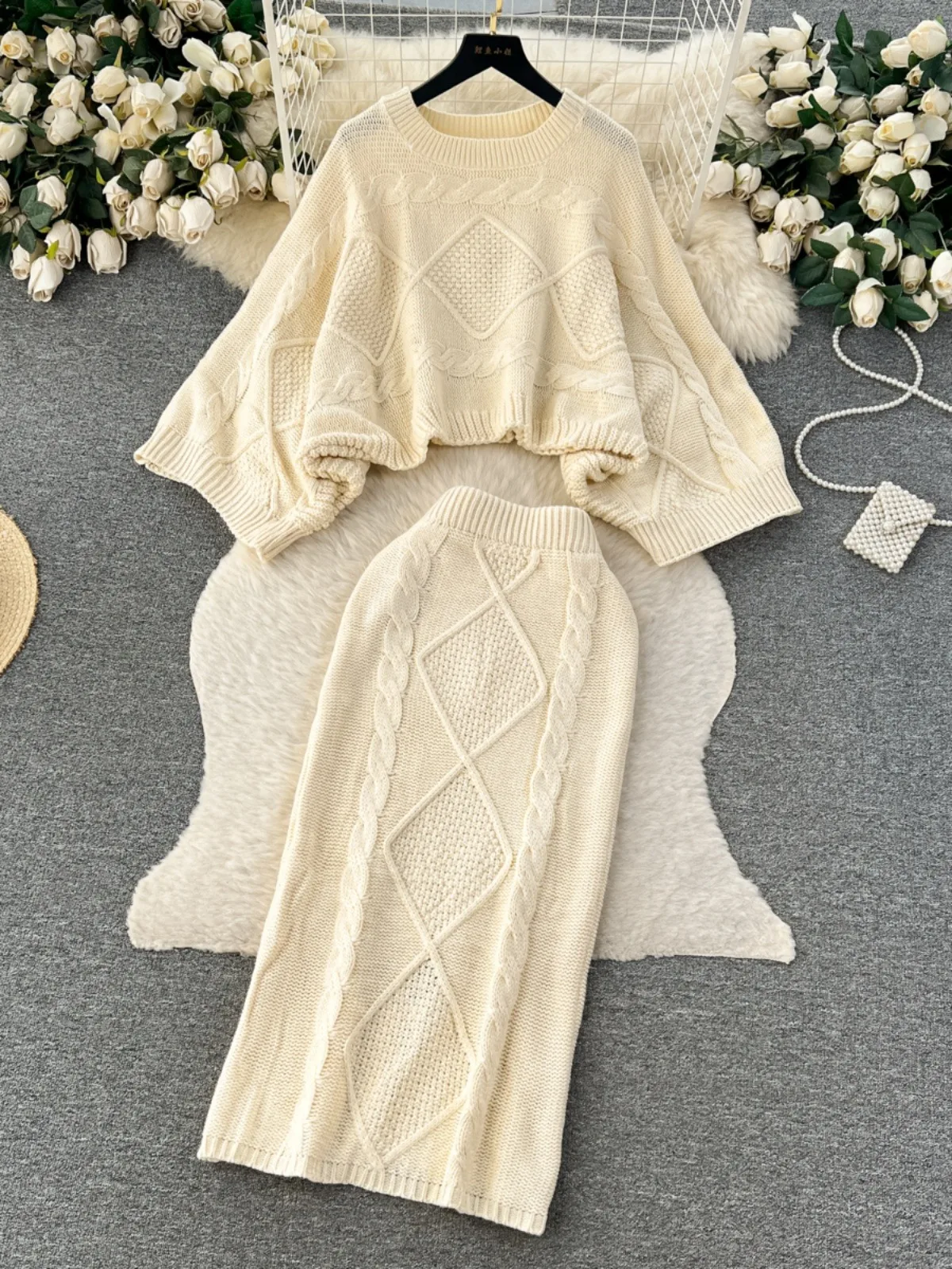 

2025 Women O Neck Loose Twist Batwing Sleeve Sweater Two Piece Sets Women's Autumn Winter High Waist Knitted Skirt