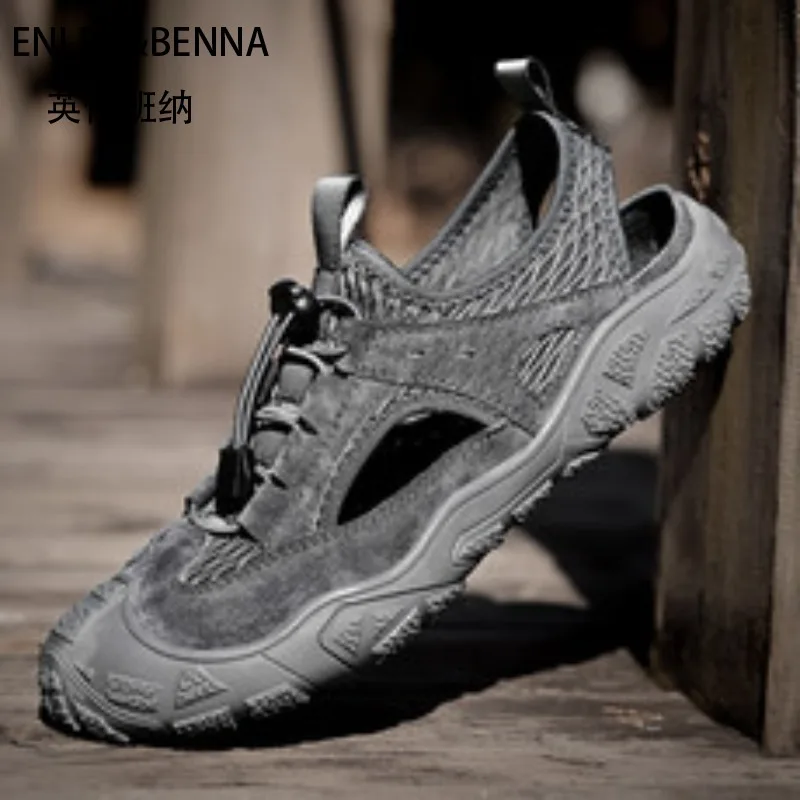 

2025 популярная высококачественная нескользящая и износостойкая уличная легкая дышащая модная обувь с дезодорантной сеткой