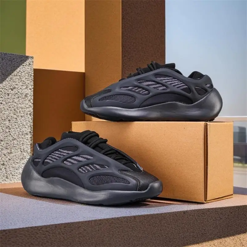 Dad Shoes Unisex Chunky Sneakers for Summer 2024 - Thick Sole Casual Sports Shoes Yeezy 700v3