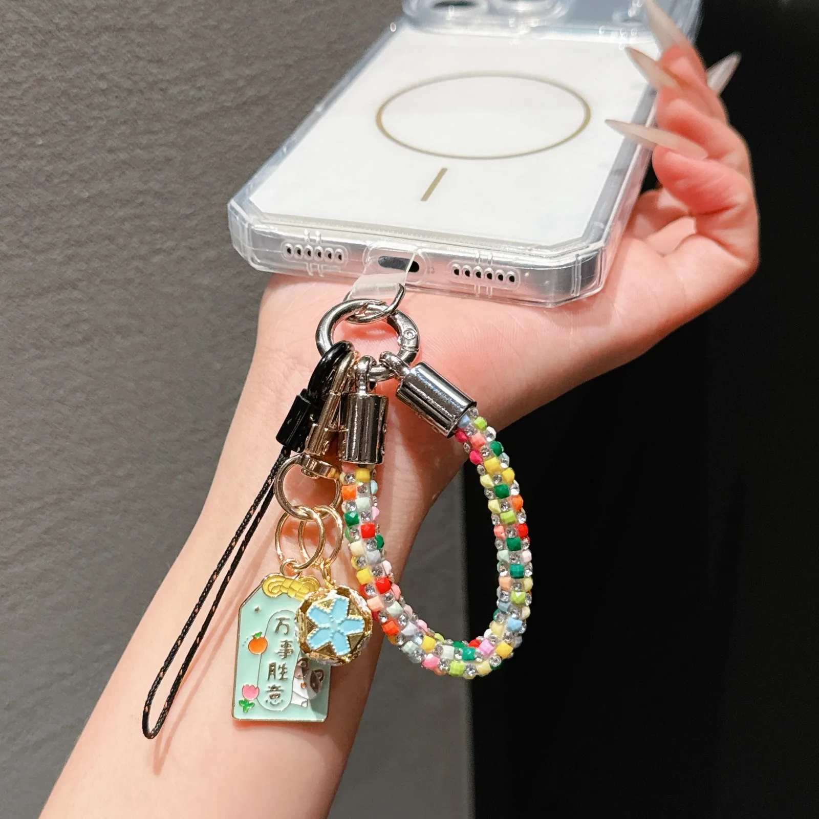 Personalisiertes Diamant-Handy-Lanyard, modisches Finger-Lanyard, handgehaltene Anhängerkette, Armband-Zubehör, Telefon-Charm