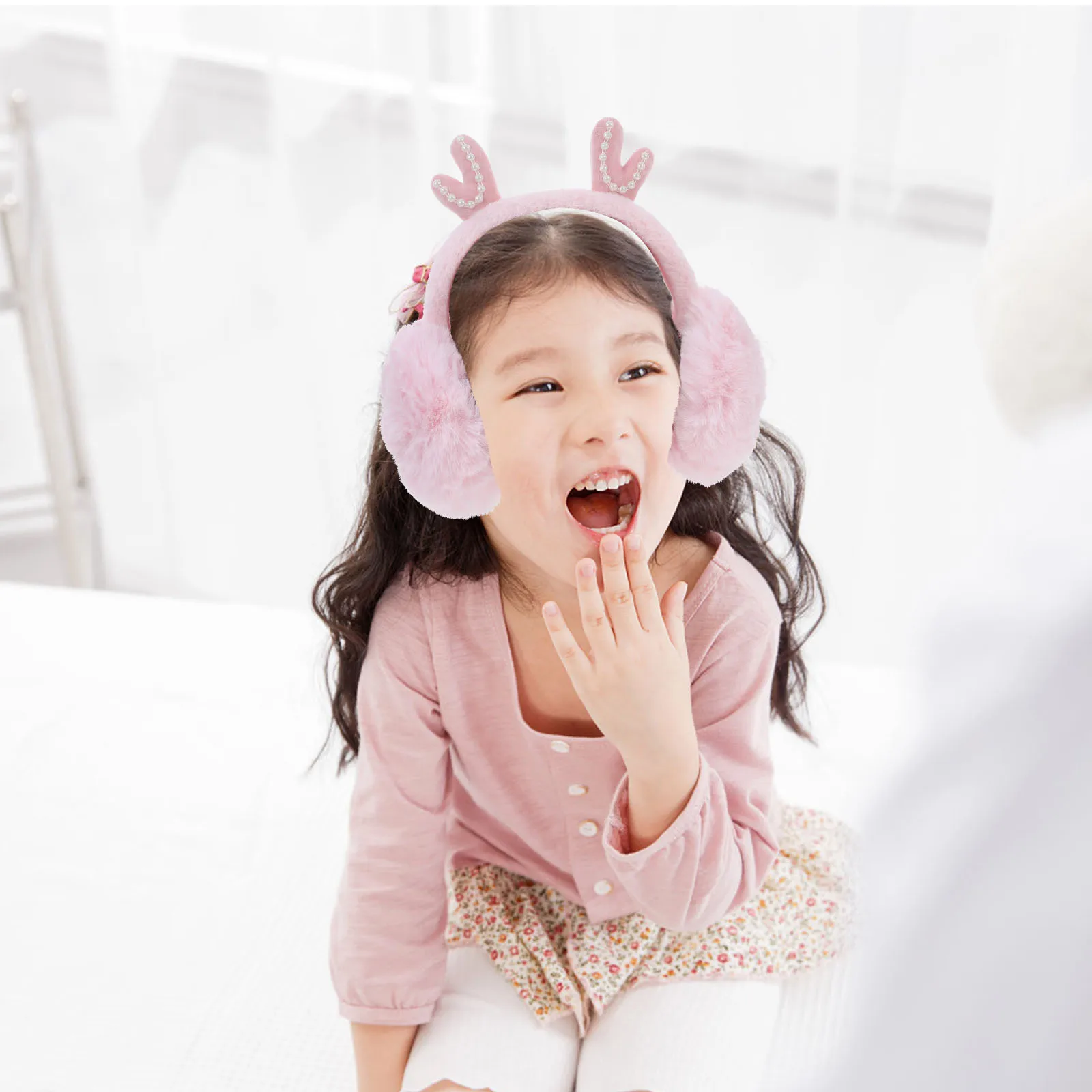 ฤดูหนาวใหม่หูน่ารัก Plush Ear Muff ผู้หญิงหู Muff ผู้หญิงหู Muff Warmer Plush สําหรับกลางแจ้งเช่นเล่นสกีขี่จักรยานและเดินป่า