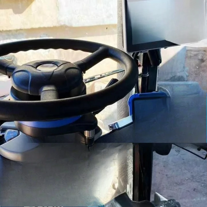 

Контроллер автономного вождения трактора с усовершенствованной навигацией