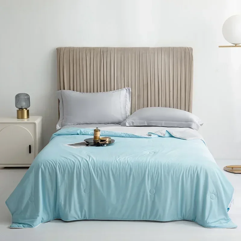 High Quality Cooling Blankets Smooth Air Condition Comforter Lightweight Summer Quilt with Double Side Cold & Cooling Fabric