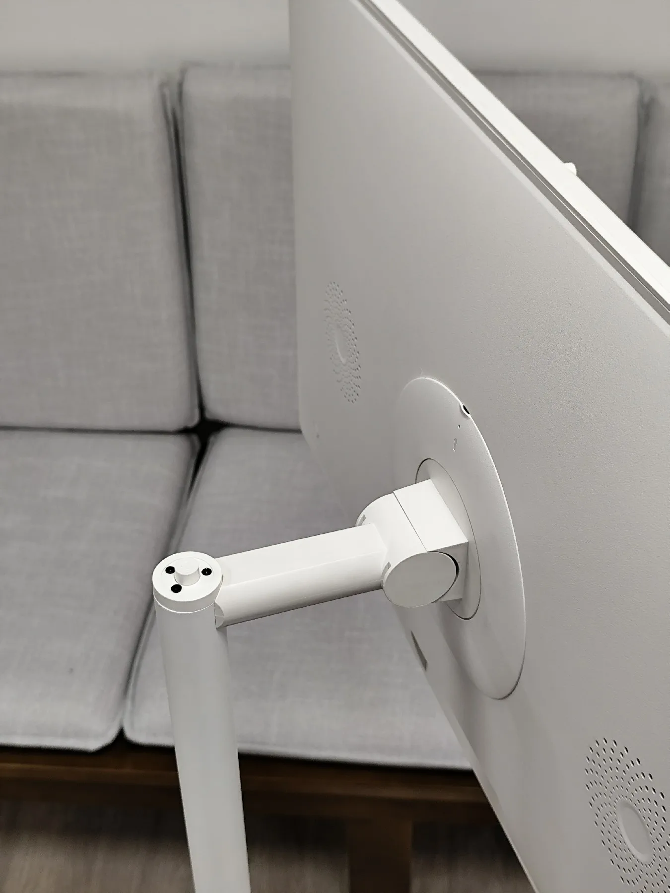 VETO 32 بوصة تلفزيون محمول ذكي بالجملة 4K شاشة لاسلكية أندرويد تفاعلية ذكية مع بطارية 5H/7H تعمل بالطاقة