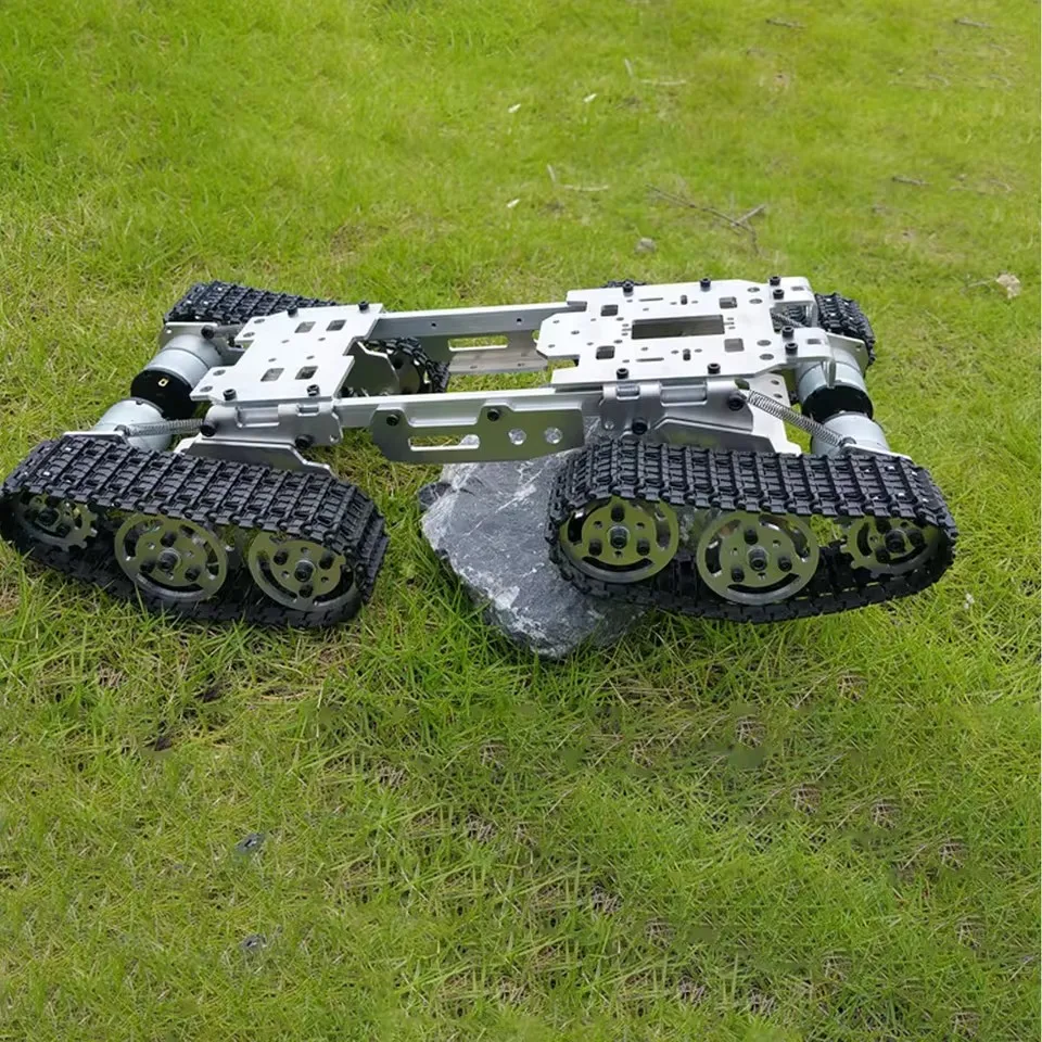 

4WD smart Tank Car Chassis for DIY Toy Mobile Platform Mounting Interface for Servo Robot Arm