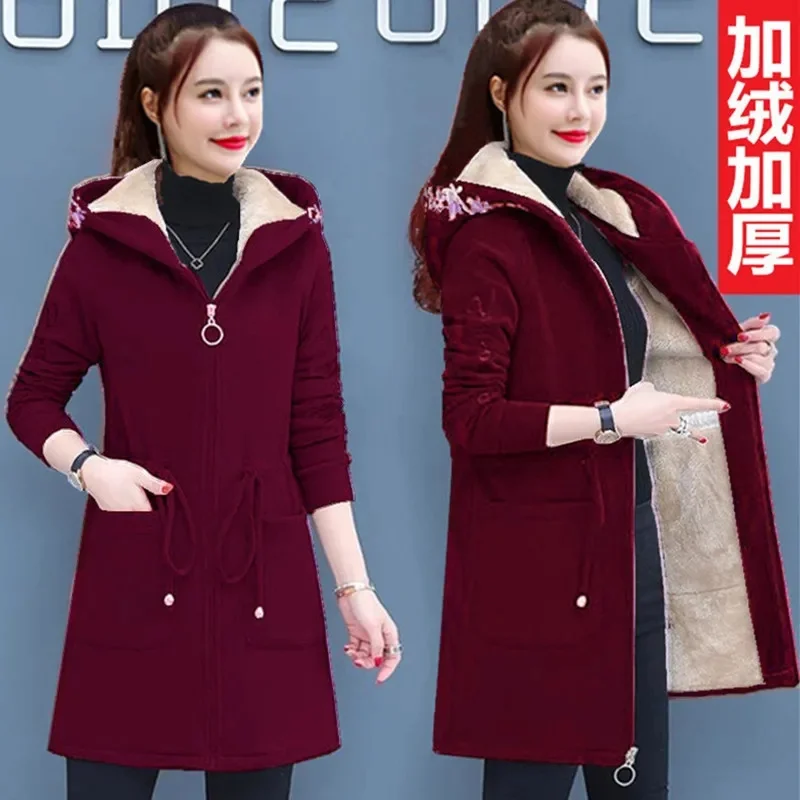 Plus Velvet Thicken Lamb Plush Coat Female 2024 New Autumn And Winter Parka Lace-Up Of Hooded Loose Long Trench Coat Embroid LA