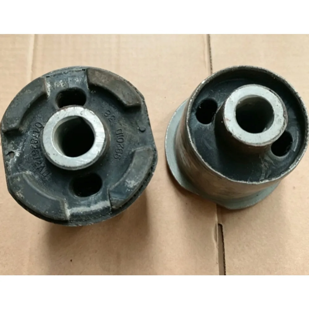 Front Lower Support Arm Rubber Sleeve Upper Lower Suspension Swing Straight Bend for Chrysler 300c