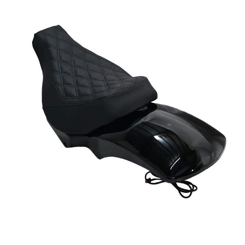 Motorcycle accessories are suitable for Harley 18 rear street bully, fat bar, ***** Atom gliding Bobber short tail mud tile