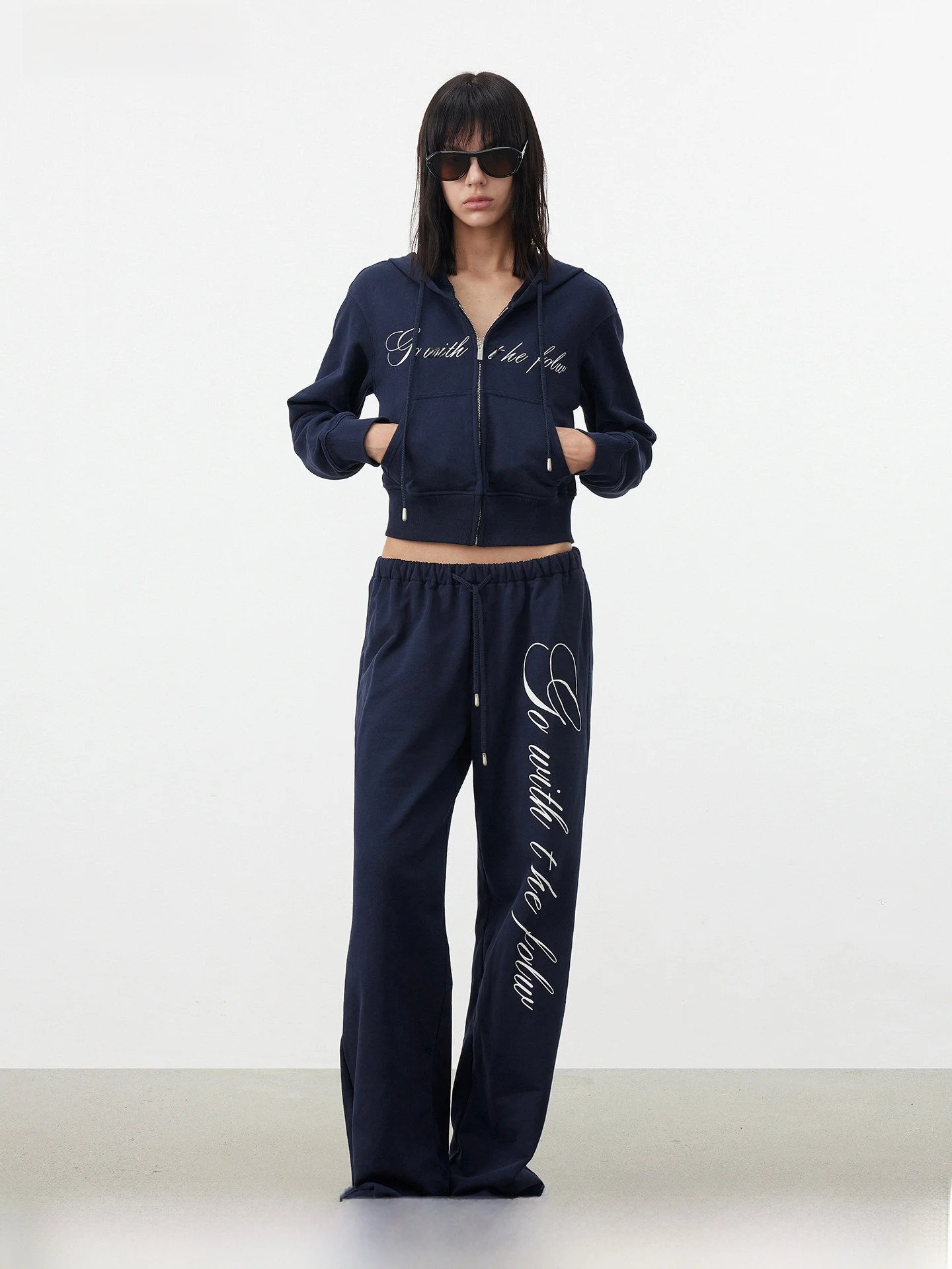 

AFTADAWN Heavyweight Pure Cotton Embroidered Waist Short Hoodie Loose Straight Casual Sweatpants Women's Autumn Spring Set