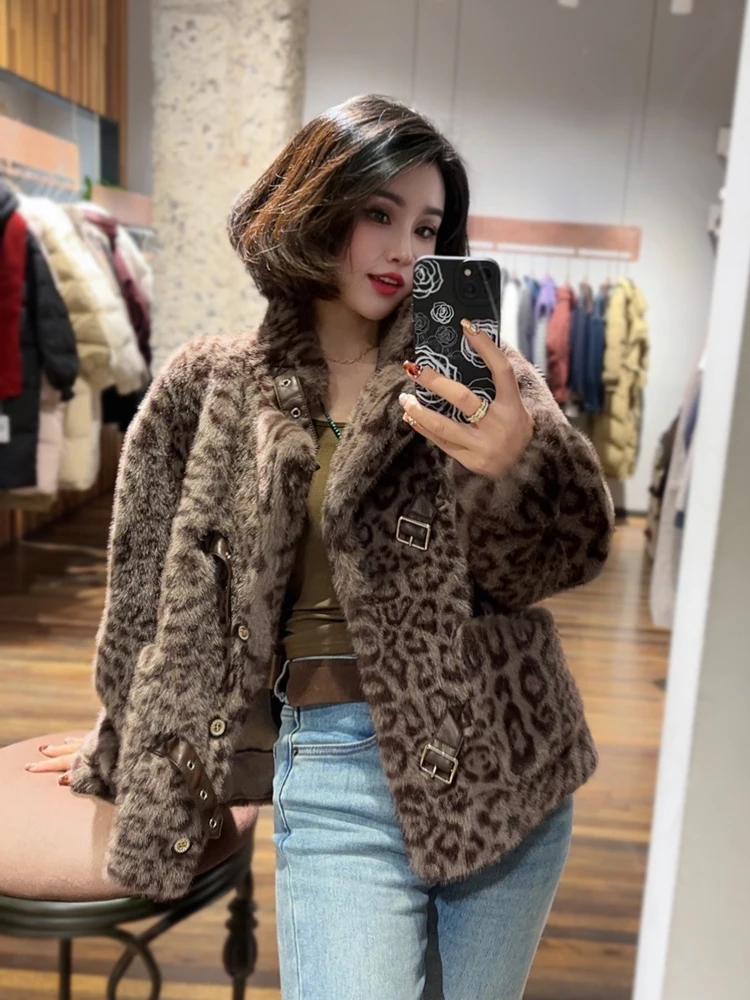 Chaquetas de piel sintética a la moda para mujer, abrigos elegantes de moda integrada con estampado de leopardo, pelo de visón de imitación, piel cálida, invierno 2024