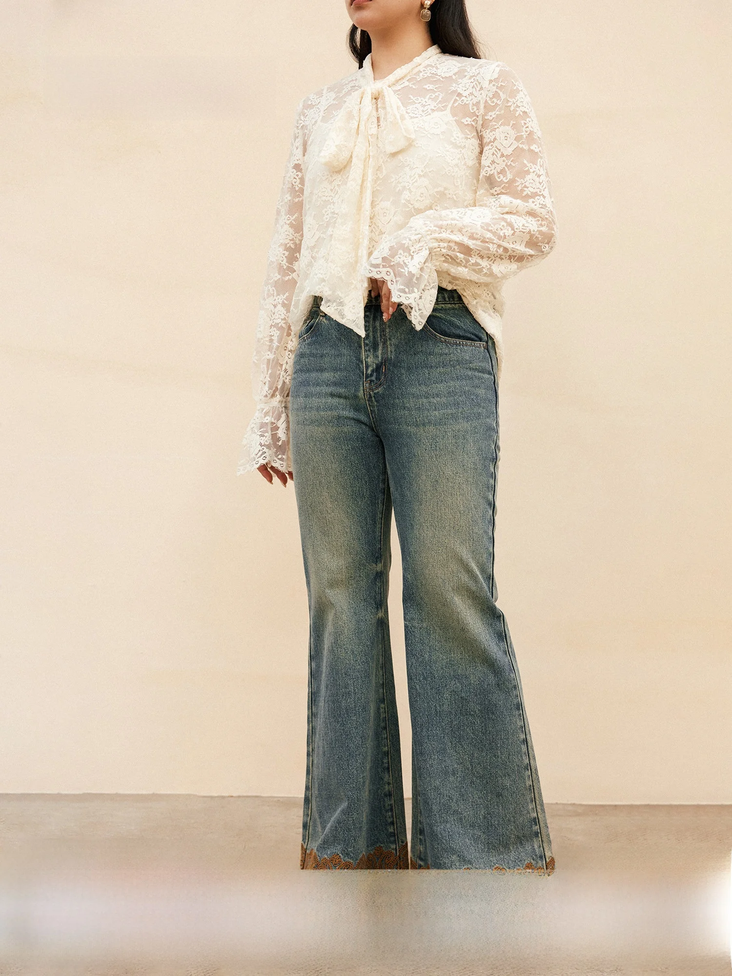 

Plusmall Millennium Spicy Girl Faded Waed с тяжелой вышивкой, потертые микро-расклешенные джинсы, осенне-зимние новые женские джинсы...