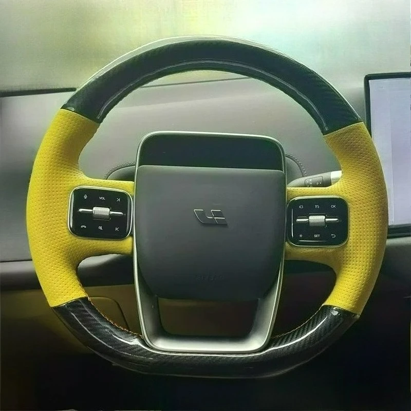 

Чехол на руль ручной работы из черного карбона и желтой кожи для Ideal L6, L7, L8, L9, i6, i8, MEGA 2023-2025