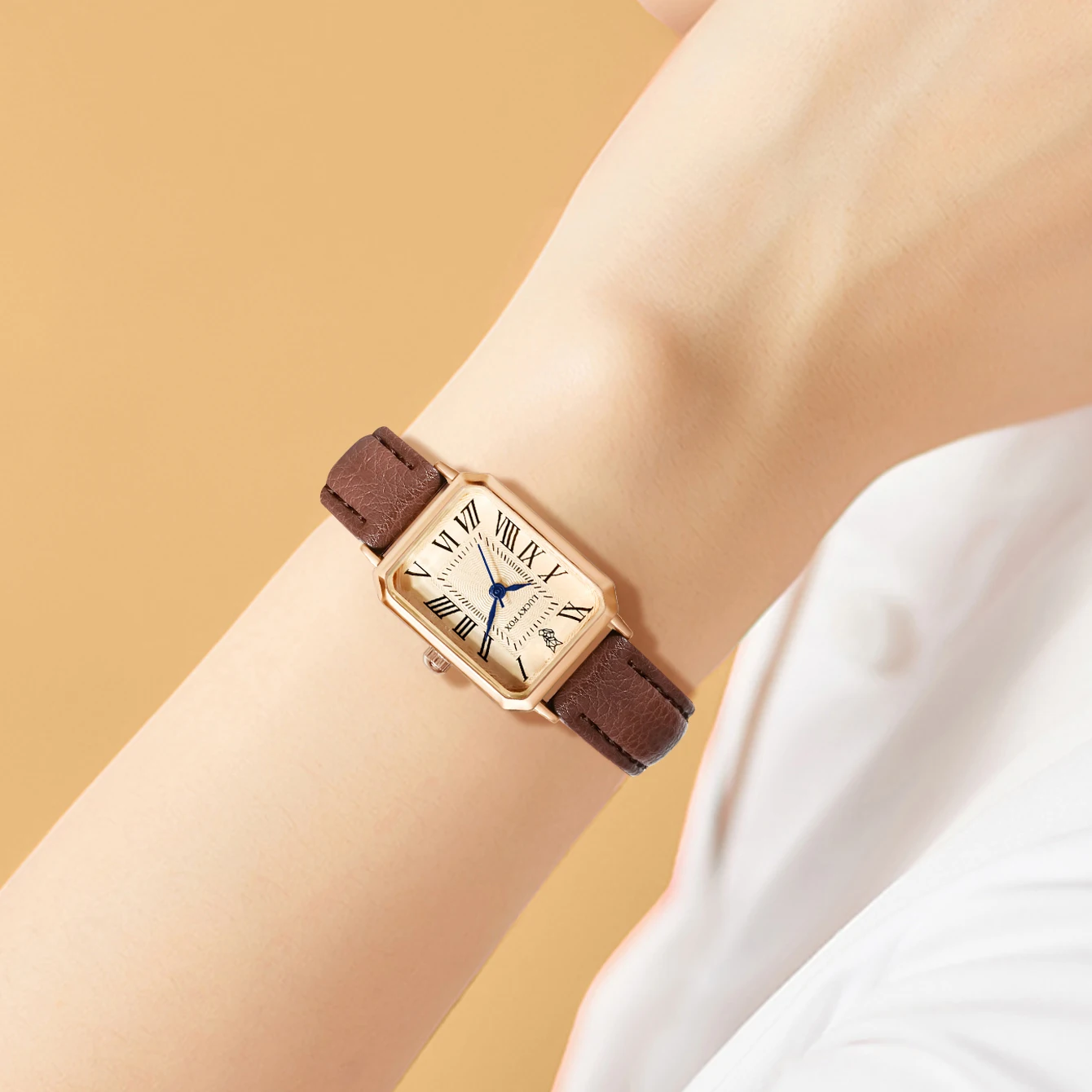 Reloj de pulsera de cuarzo con esfera Digital para mujer, cronógrafo informal con correa cuadrada de cuero, estilo Retro, regalo