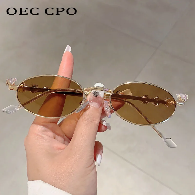 Diamond Oval Sunglasses for Women 2025 Luxury Brand Desig Metal Frame Sun Glasses Ladies Rhinestone Classic Round Shades Eyewear