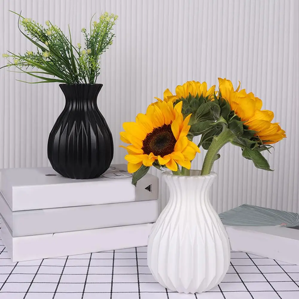 Ins Morandi Plastic Vase Pineapple Pattern Flower Bottles Home Living Room Decoration Ornaments Hydroponics Flower Vase