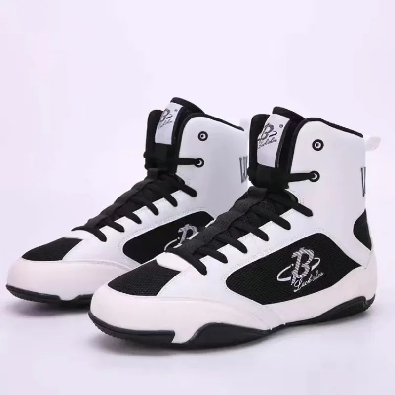 2024 Hot Men Women Wrestling Shoes Luxury Brand Indoor Sports Shoe Unisex Designer Boxing Boots Couples Gym Fighting Shoes Boy