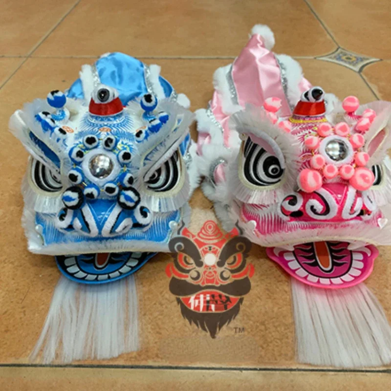 Chinese Style Foshan Traditional Miniature Decoration Lion Head Decoration Lion Dance Puppet Dance