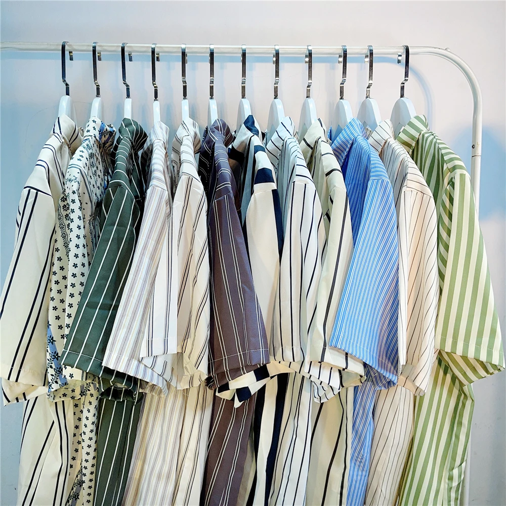 

Retro Japanese Stripe irt ort Sve Men's Summer Trendy Brand Faionable Hong Kong Sle irt Jaet for Couples