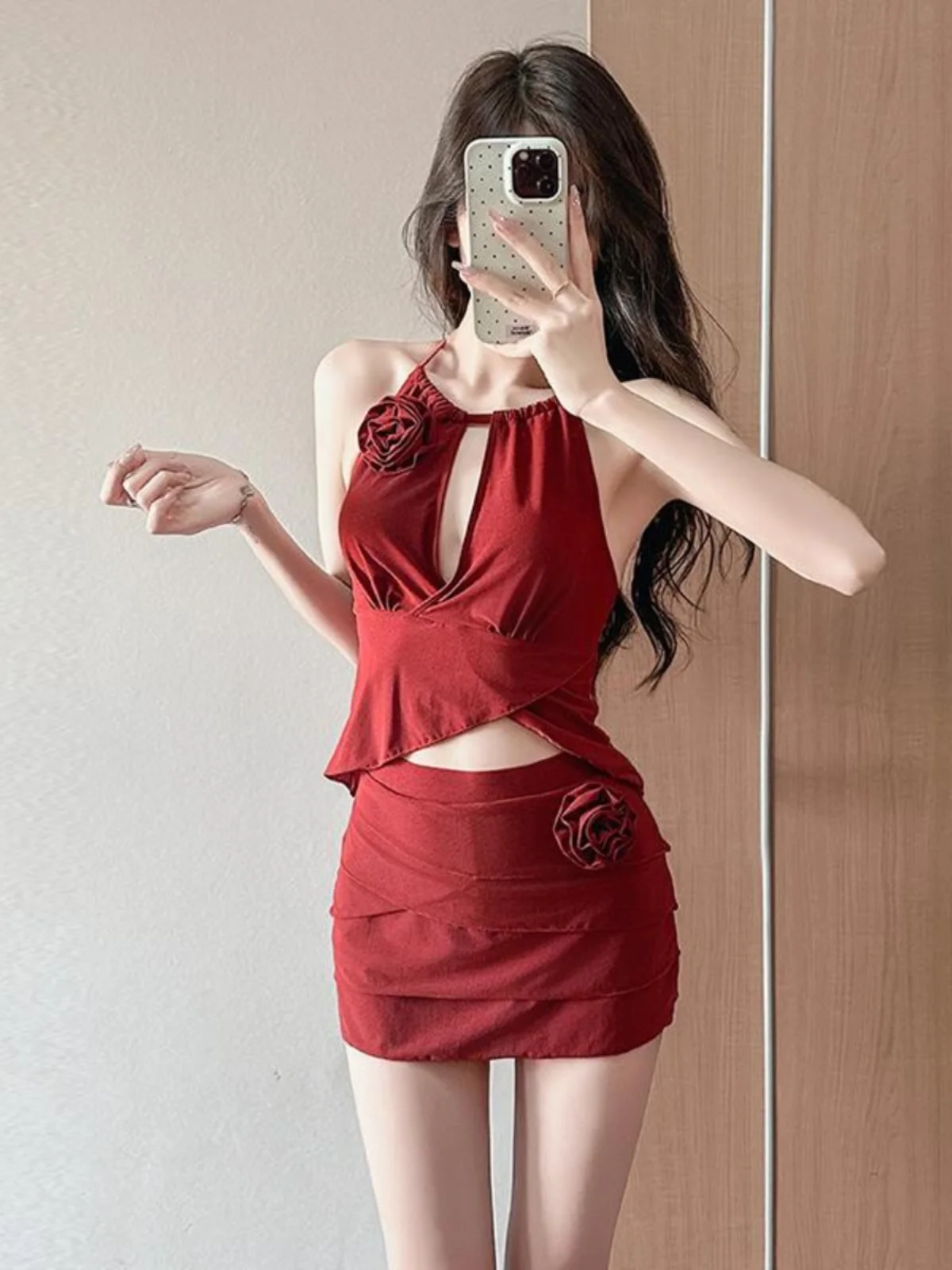 

Stunning Bikini Swimsuit Women's Red Flower Skirt Sle Strapl Bal Pure Desire Small Chest Beach Vaion Hot Spring
