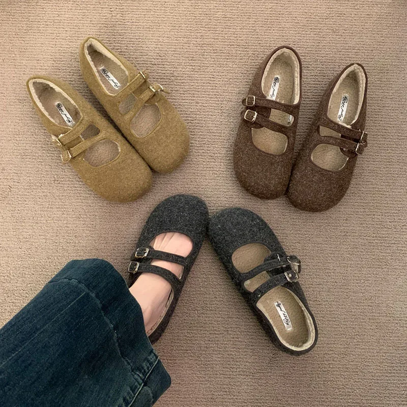 

Новая женская плюшевая обувь, женская обувь Мэри Джейн на плоской подошве с меховыми туфлями, модная женская теплая обувь на плоской подошве с круглым носком и пряжкой на ремешке, новая
