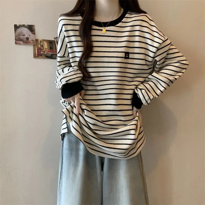 

Striped All-match Youth T Shirts Autumn Winter New O-neck Long Sleeve Loose Street Casual Tops Korean Fashion Women Clothing