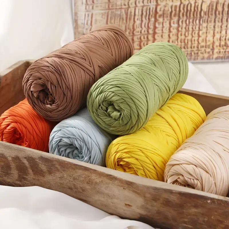 2 boules de fil de tissu de haute qualité, matériaux pour l'artisanat de bricolage, fil qui peut être tricoté ou crocheté, fil de bande de tissu, fil de crochet, utilisé pour la fabrication de sacs,