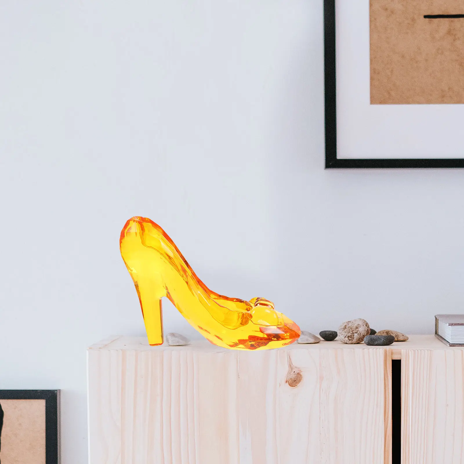 Crystal Shoe Ornament – Transparent Acrylic High Heel Decor for Desktop, Party & Home Decoration