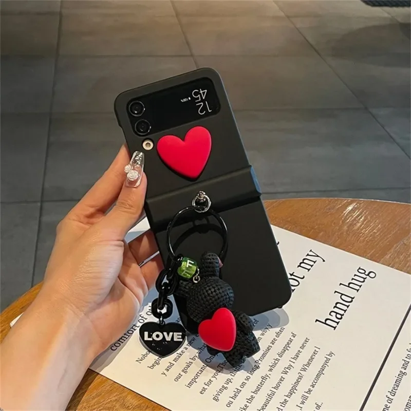 Korean Cute 3D Red Heart Love Weave Bear Pendant Case For Samsung Galaxy Z Flip 3  Flip4 Shockproof Cover