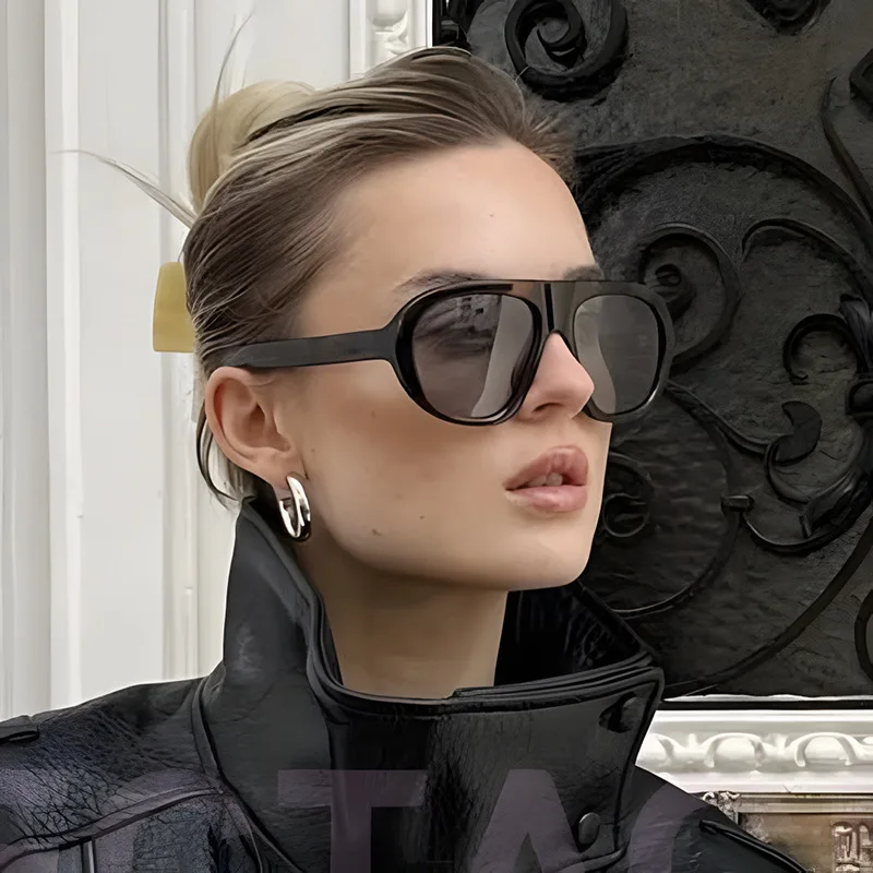 Minimalist And Fashionable Sunglasses Pilot's Toad Shaped Trendy And Personalized Sunshade And Sunscreen Sun Glasses