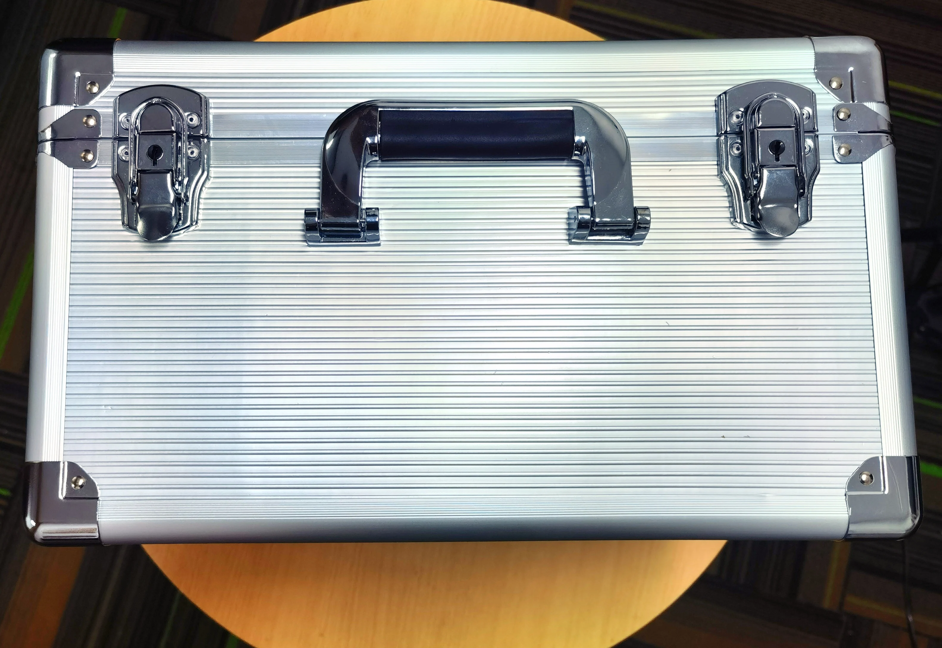 Safe 3B Class Laser for Physical Therapy - Dual Wavelength (808nm & 650nm) for Musculoskeletal Pain