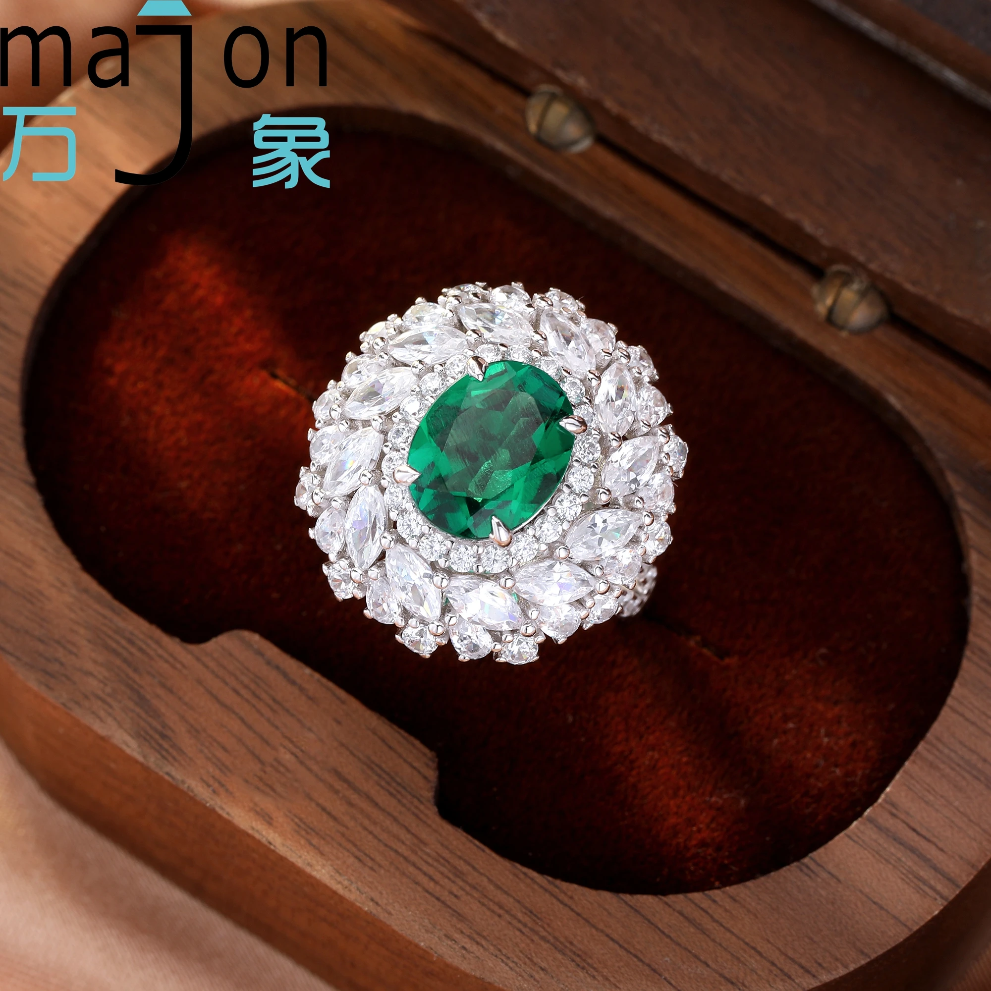 

Certified Lab Diamond Ring 1.8ct 7*9mm Oval Shape Sunflower Claw Setting for Women Wedding Jewelry from Zambia